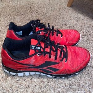 Men’s Reebok Real Flex Size 10.5